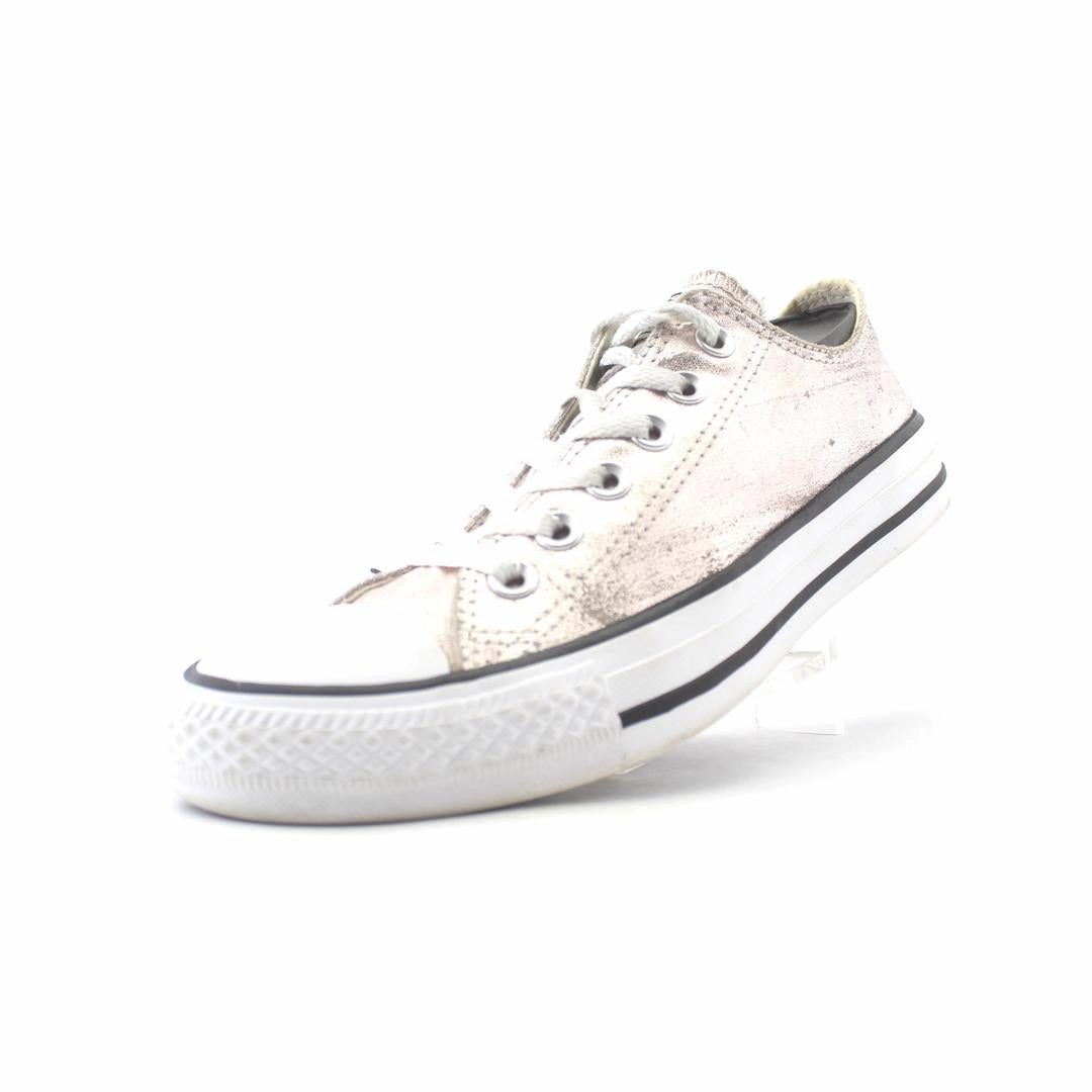 CONVERSE CHUCK TAYLOR ALL STAR CANVAS vintage Converse footwear looks