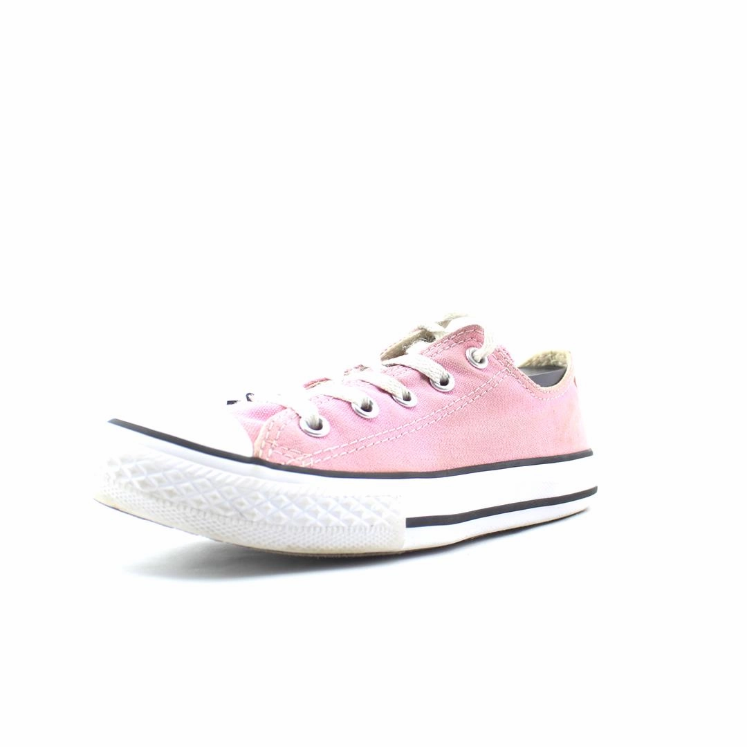 CONVERSE CHUCK TAYLOR ALL STAR CANVAS vintage Converse footwear looks