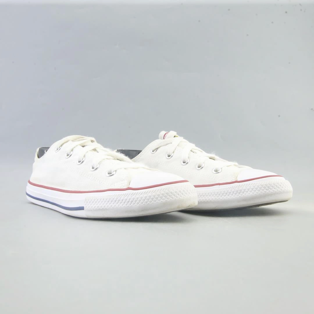 CONVERSE CHUCK TAYLOR ALL STAR CANVAS vintage Converse footwear looks