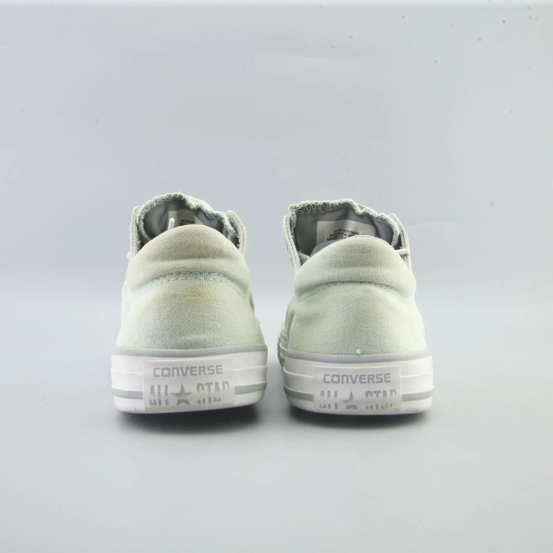CONVERSE CHUCK TAYLOR ALL STAR CANVAS vintage Converse footwear looks