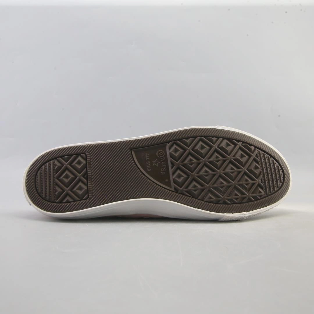 CONVERSE CHUCK TAYLOR ALL STAR CANVAS vintage Converse footwear looks