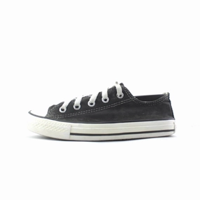 CONVERSE CHUCK TAYLOR ALL STAR CANVAS Converse iconic footwear looks