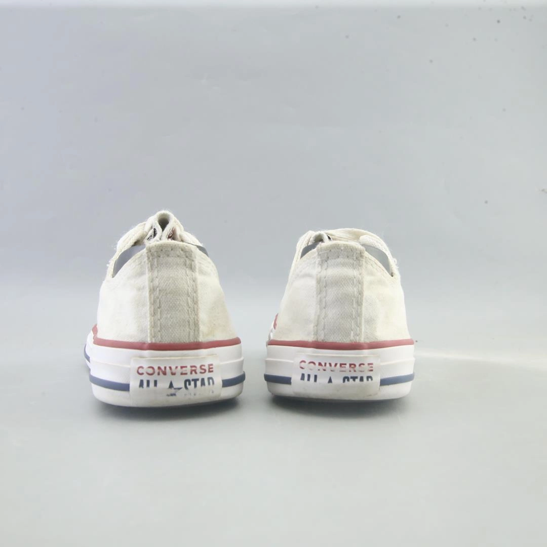 CONVERSE CHUCK TAYLOR ALL STAR CANVAS vintage Converse footwear looks