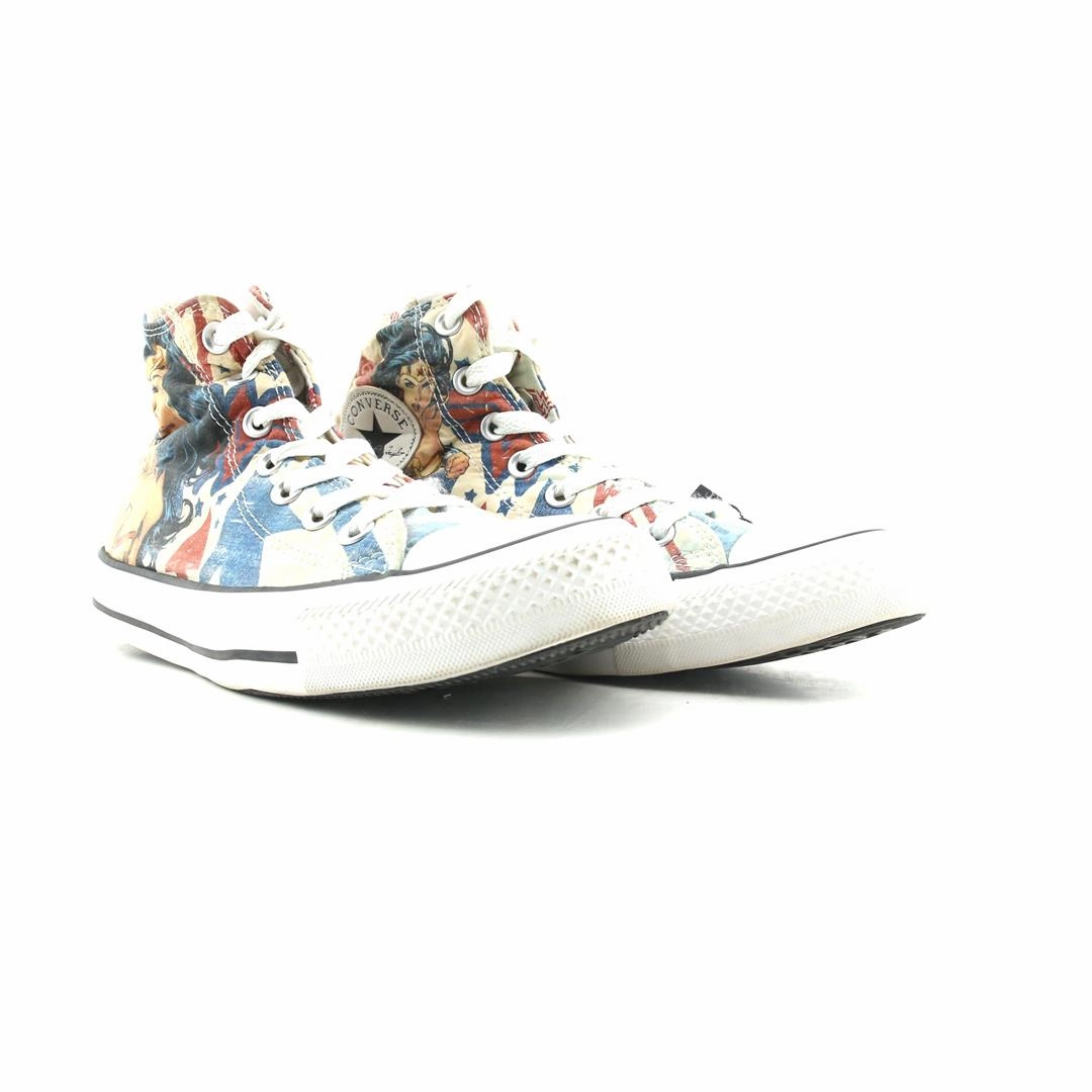 CONVERSE CHUCK TAYLOR ALL STAR CANVAS vintage Converse footwear looks