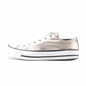 CONVERSE CHUCK TAYLOR ALL STAR CANVAS Converse iconic footwear looks