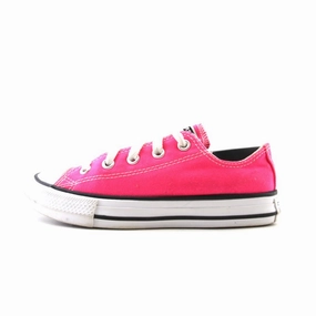 CONVERSE CHUCK TAYLOR ALL STAR CANVAS Converse iconic footwear looks