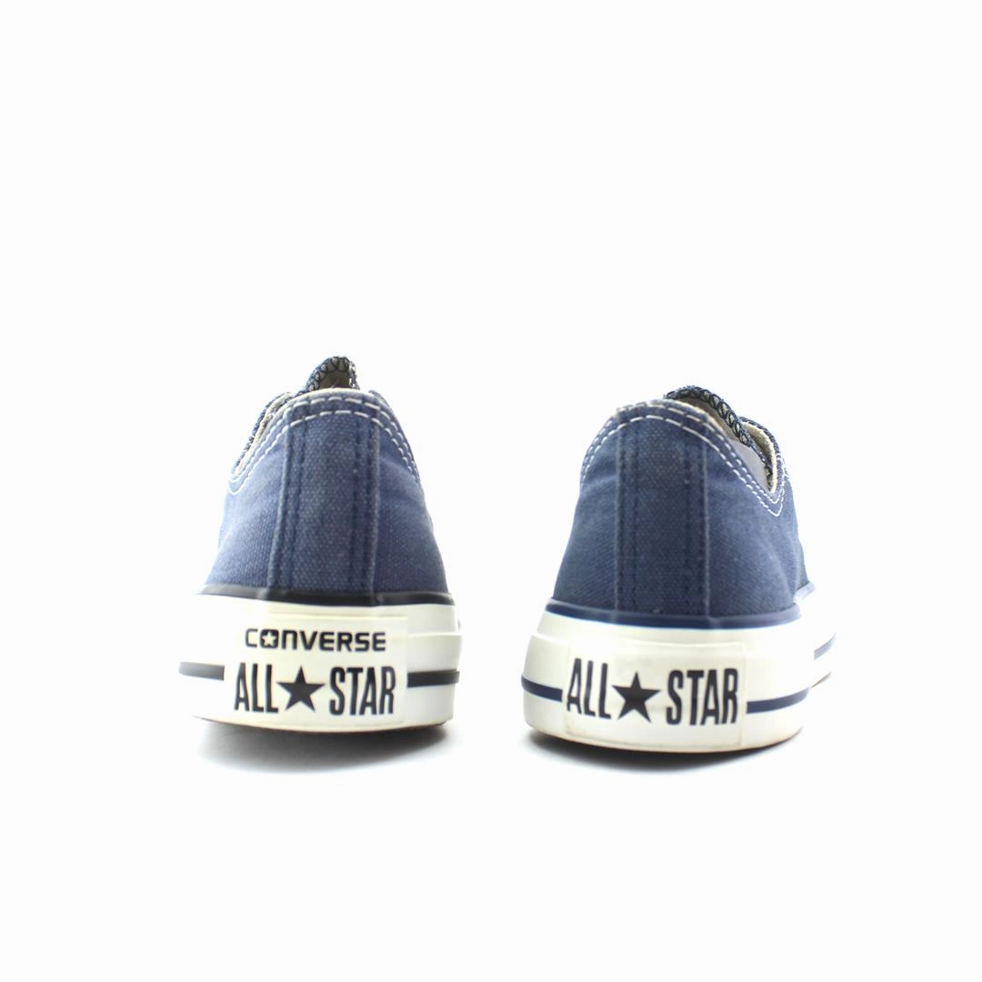 CONVERSE CHUCK TAYLOR ALL STAR CANVAS vintage Converse footwear looks