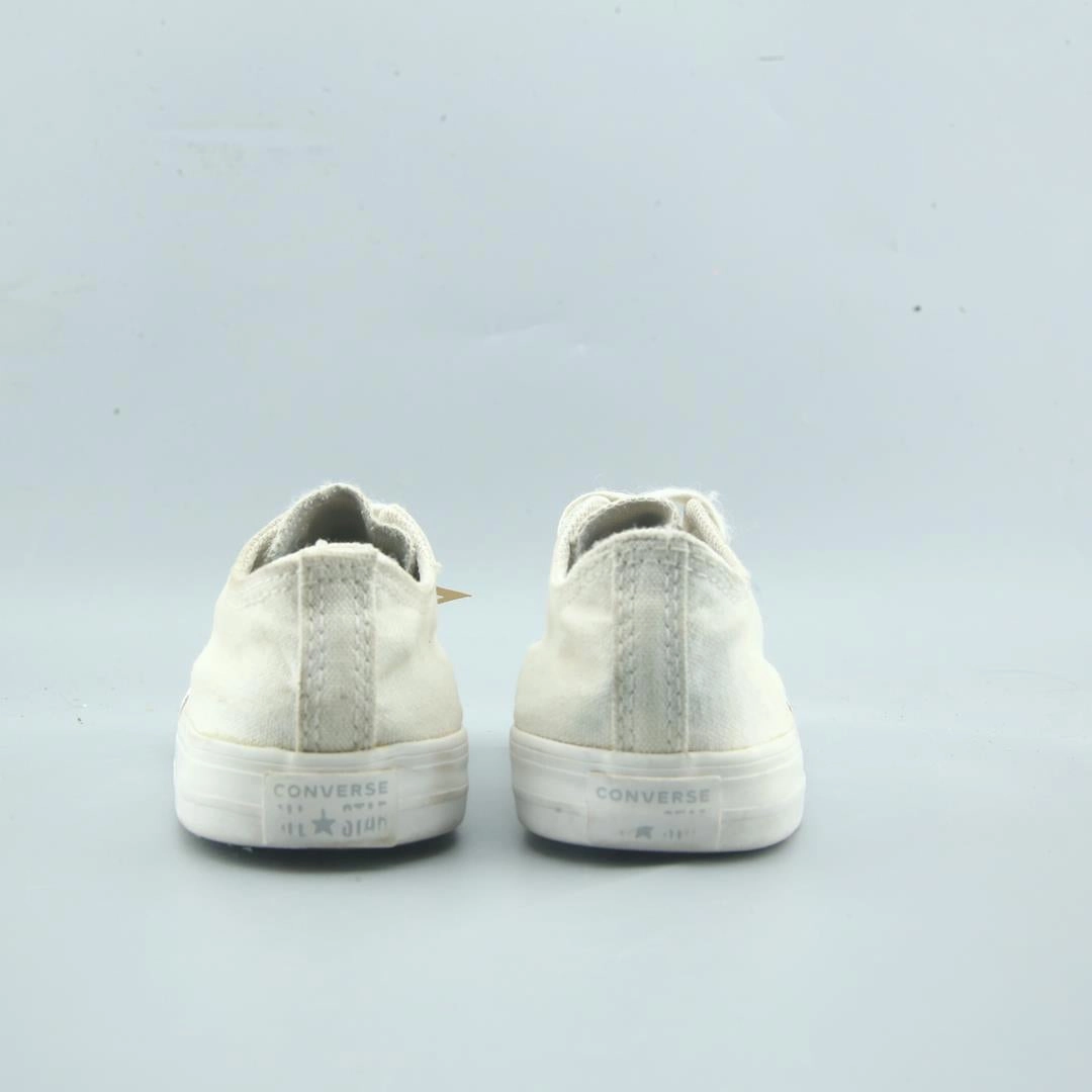 CONVERSE CHUCK TAYLOR ALL STAR classic Converse sneaker shots