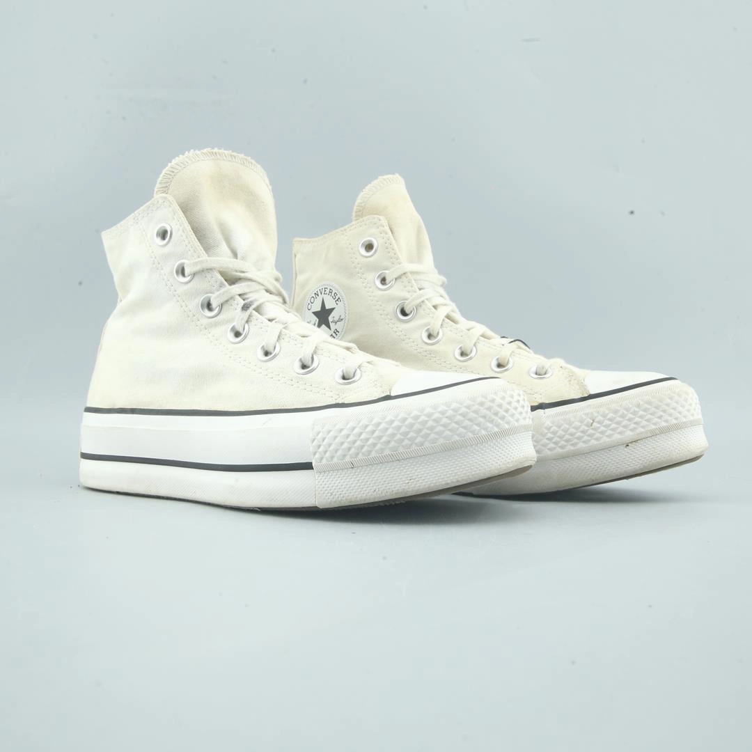 CONVERSE CHUCK TAYLOR ALL STAR classic Converse sneaker shots