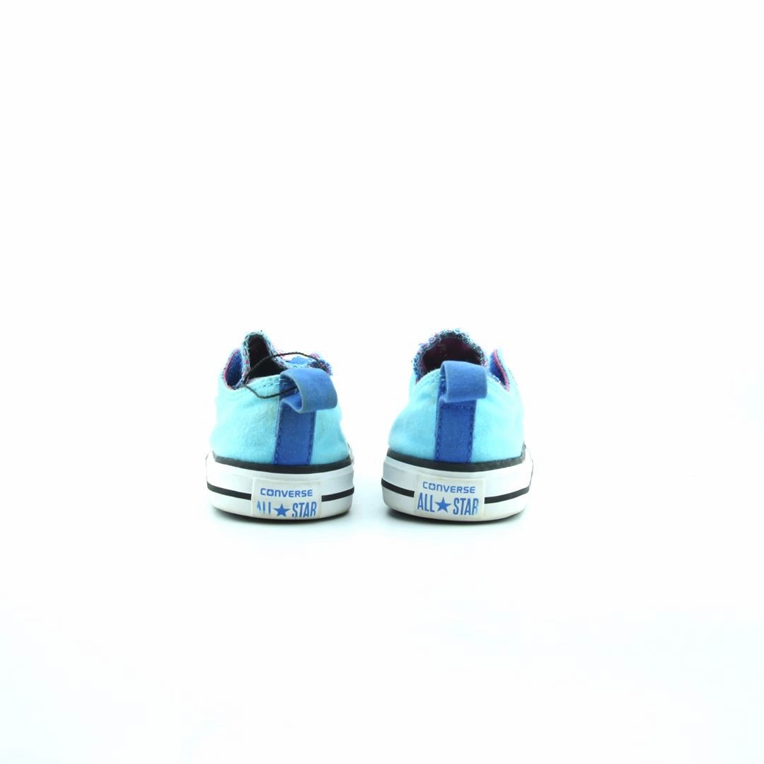 CONVERSE CHUCK TAYLOR ALL STAR classic Converse sneaker shots