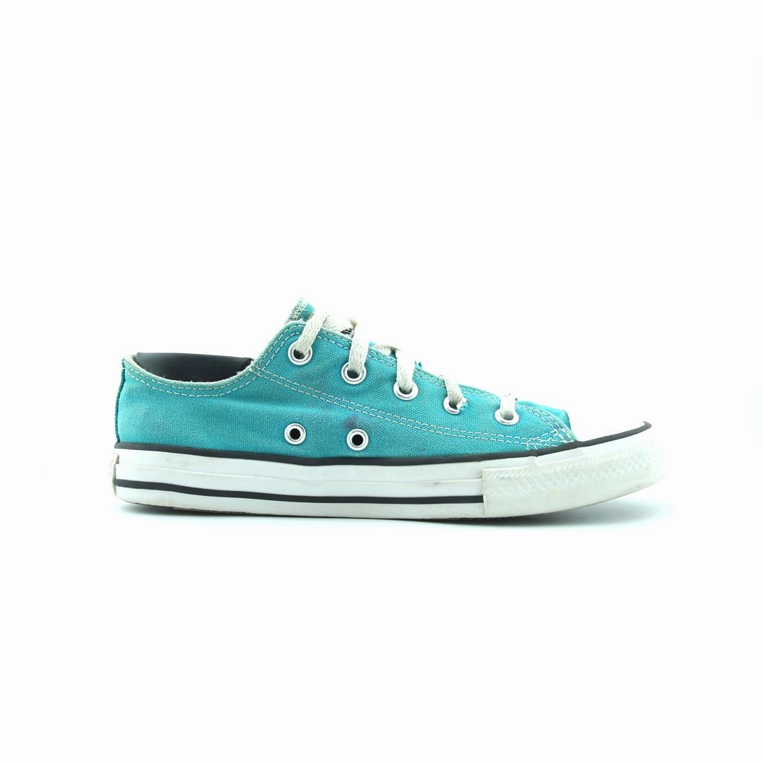 CONVERSE CHUCK TAYLOR ALL STAR classic Converse sneaker shots
