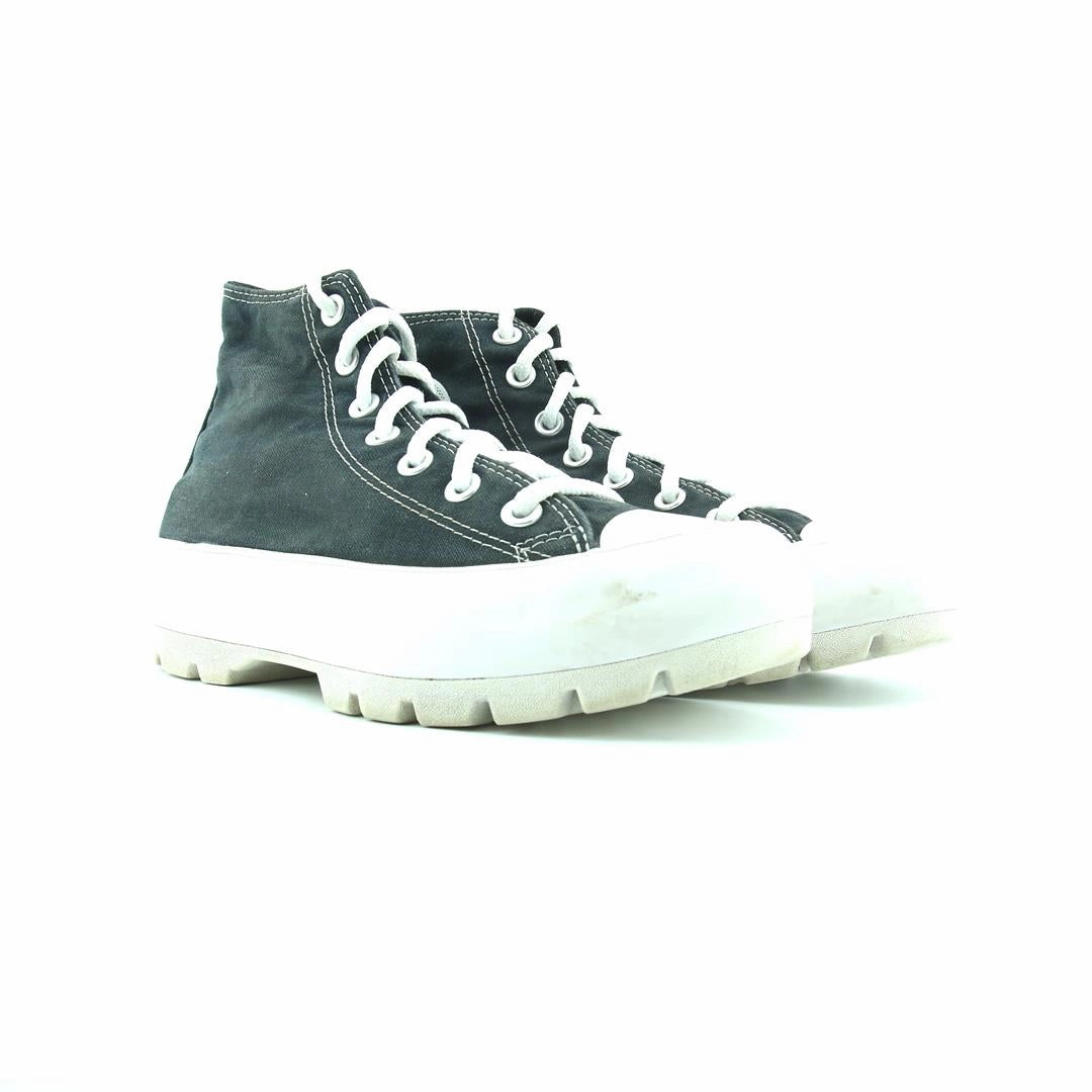 CONVERSE CHUCK TAYLOR ALL STAR classic Converse sneaker shots