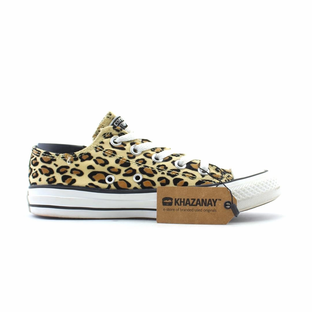 CONVERSE  CHUCK TAYLOR ALL STAR LEOPARD vintage Converse footwear looks