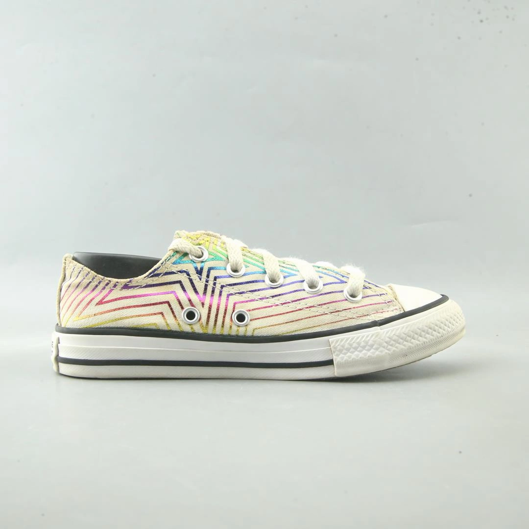 CONVERSE CHUCK TAYLOR ALL STAR retro Converse shoe angles