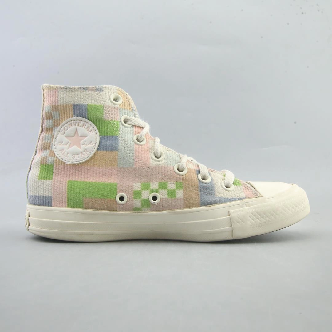 CONVERSE CHUCK TAYLOR ALL STAR vintage Converse footwear looks