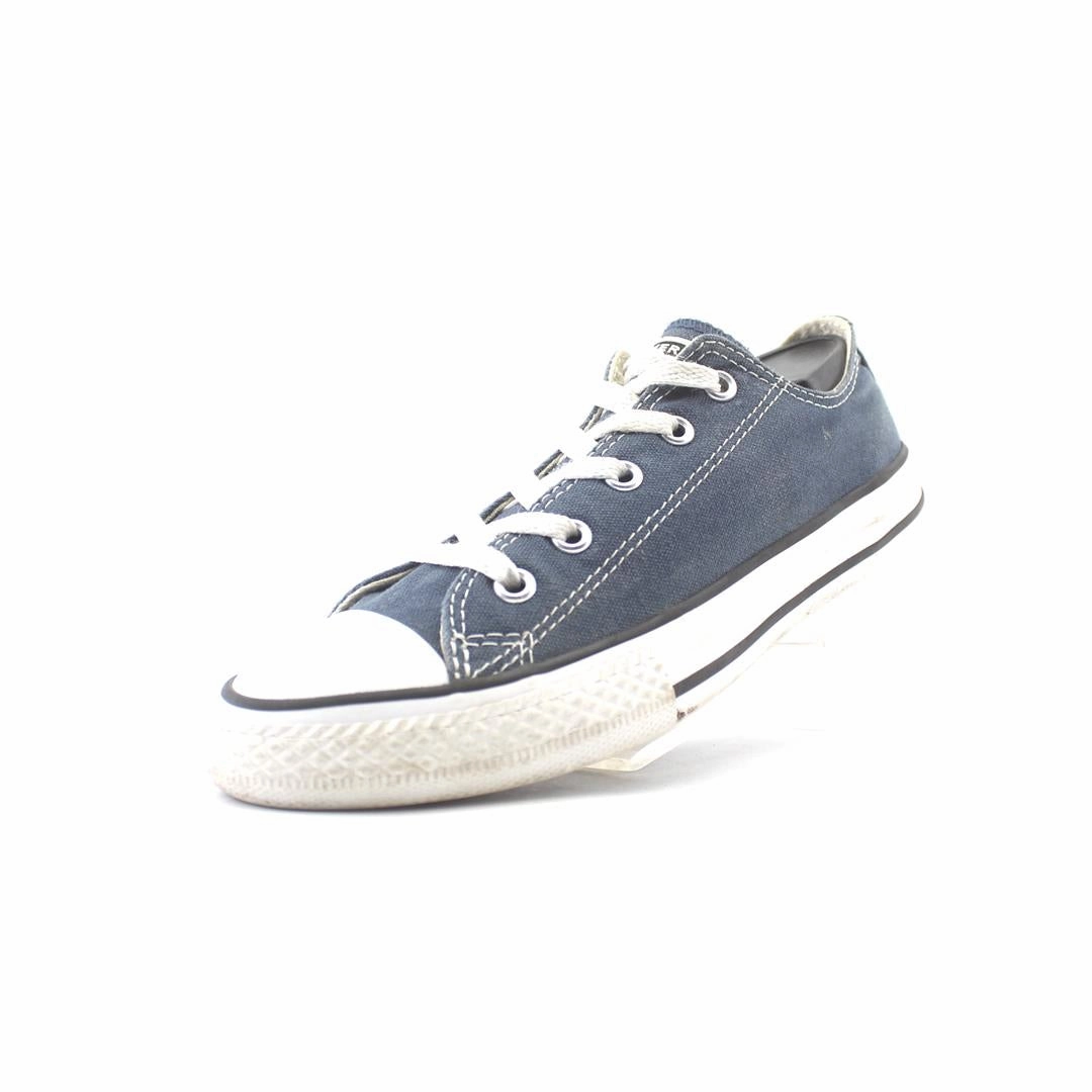CONVERSE CHUCK TAYLOR ALL STAR vintage Converse footwear looks