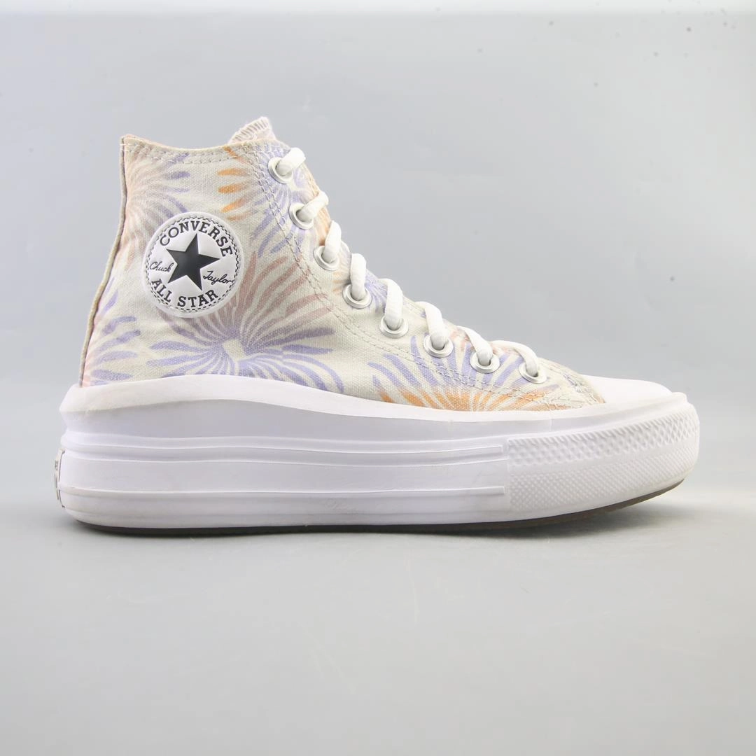 CONVERSE CHUCK TAYLOR ALL STAR vintage Converse footwear looks