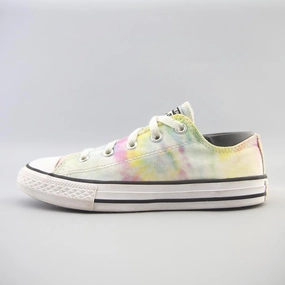 CONVERSE CHUCK TAYLOR ALL STAR Converse iconic footwear looks