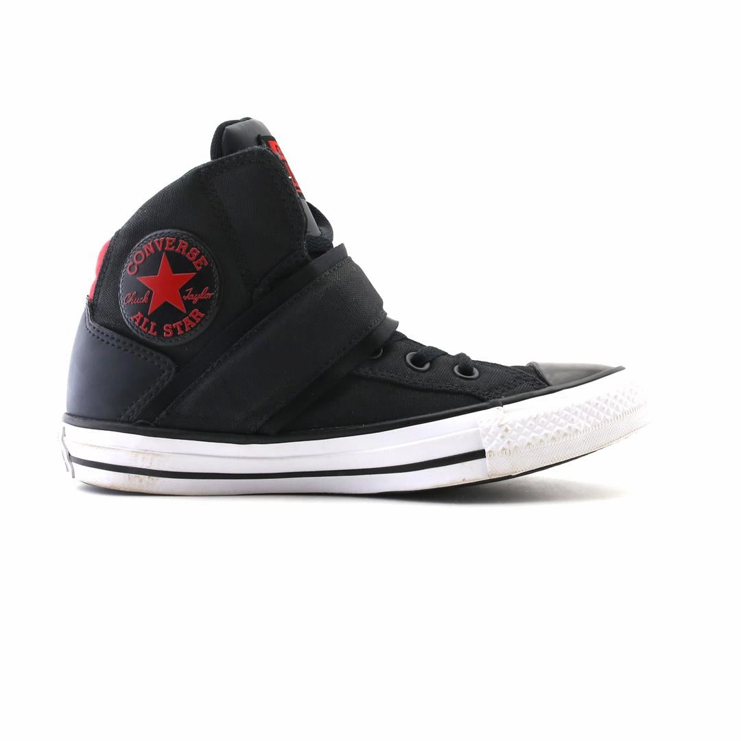 CONVERSE CHUCK TAYLOR ALL STAR vintage Converse footwear looks