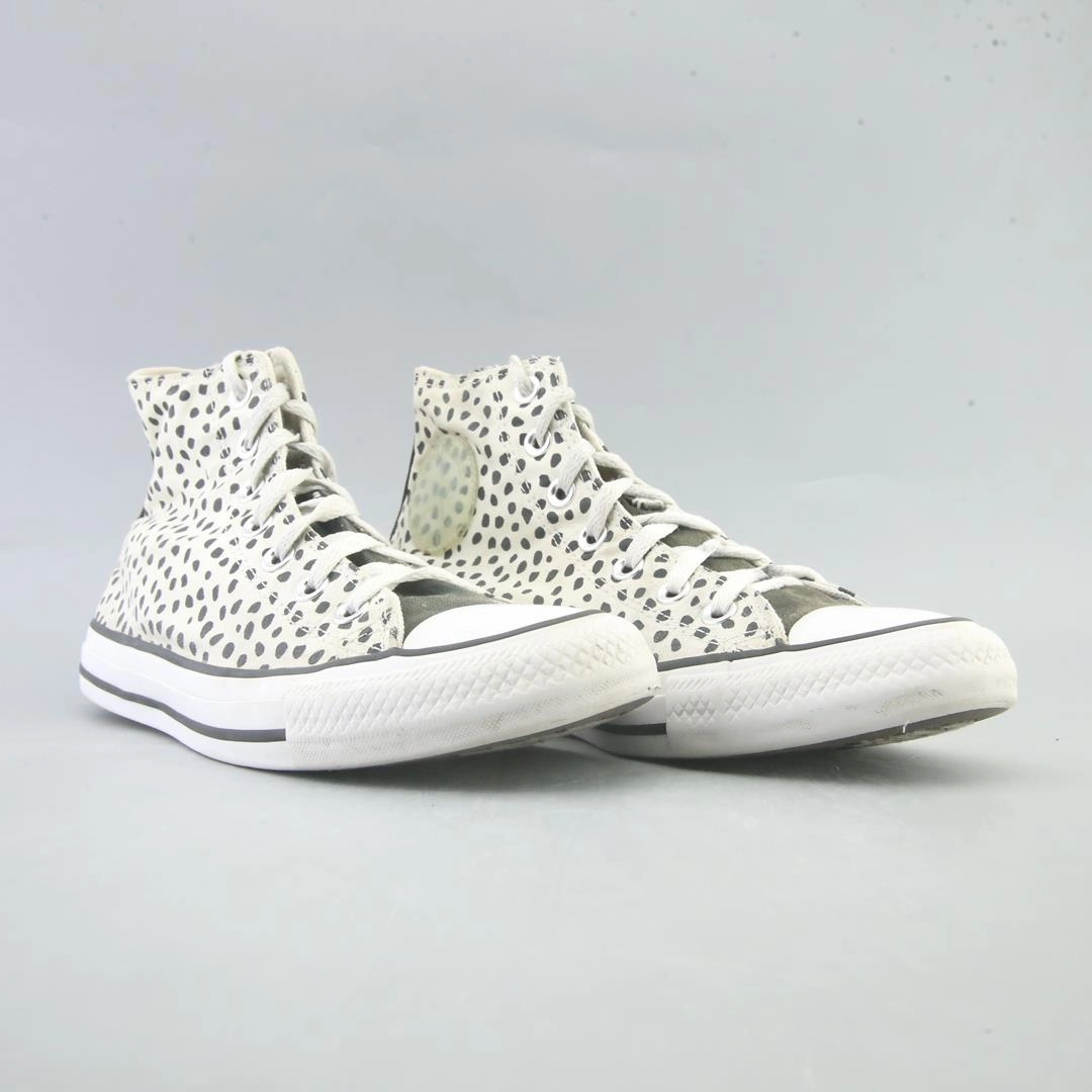 CONVERSE CHUCK TAYLOR ALL STAR vintage Converse footwear looks