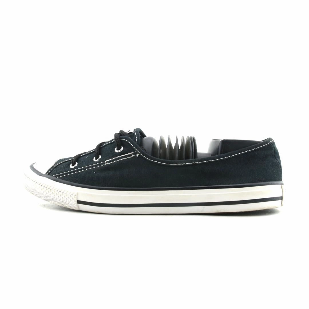 CONVERSE CHUCK TAYLOR ALL STAR Converse iconic footwear looks