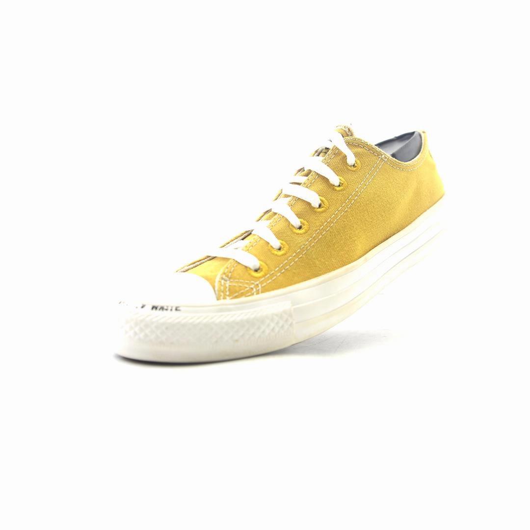CONVERSE CHUCK TAYLOR ALL STAR vintage Converse footwear looks