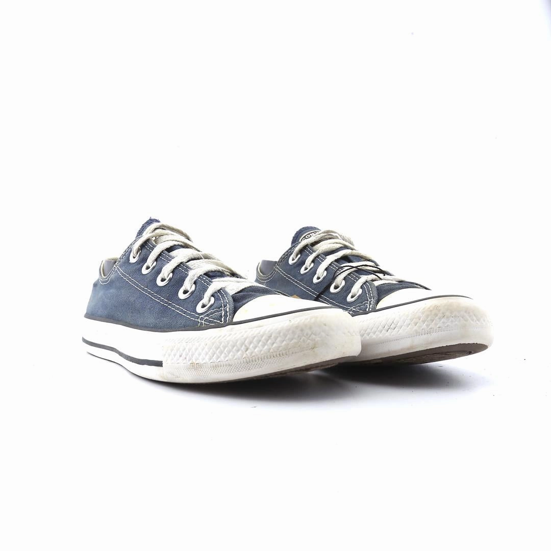 CONVERSE CHUCK TAYLOR ALL STAR vintage Converse footwear looks