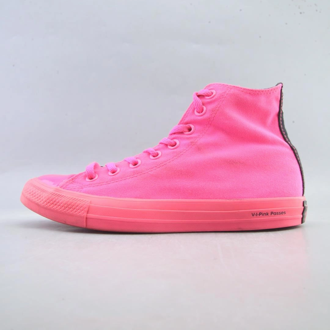 CONVERSE CHUCK TAYLOR ALL STAR Converse iconic footwear looks