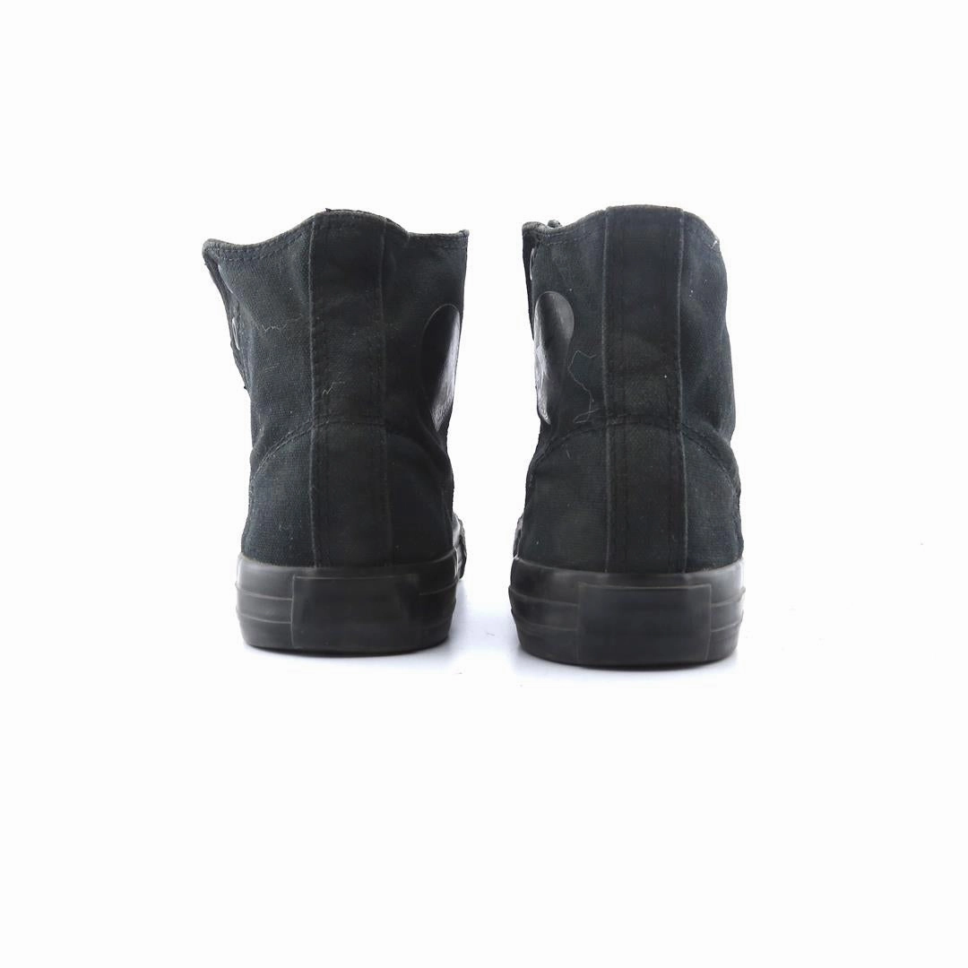 CONVERSE CHUCK TAYLOR vintage Converse footwear looks