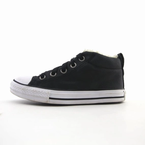 CONVERSE CHUCK TAYLOR Converse iconic footwear looks