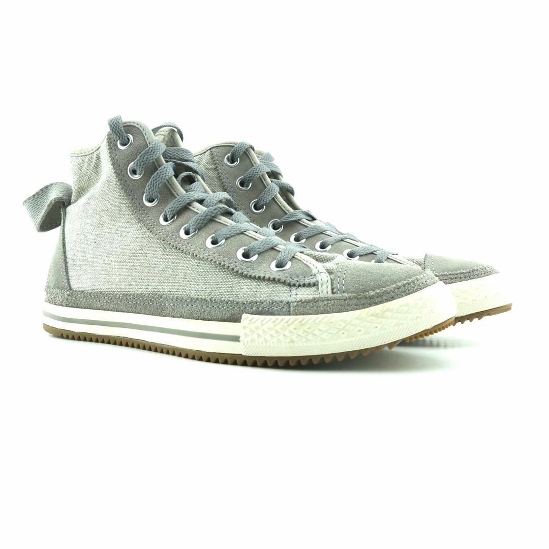 CONVERSE CHUCK TAYLORS ALL STAR ELSIE HI vintage Converse footwear looks