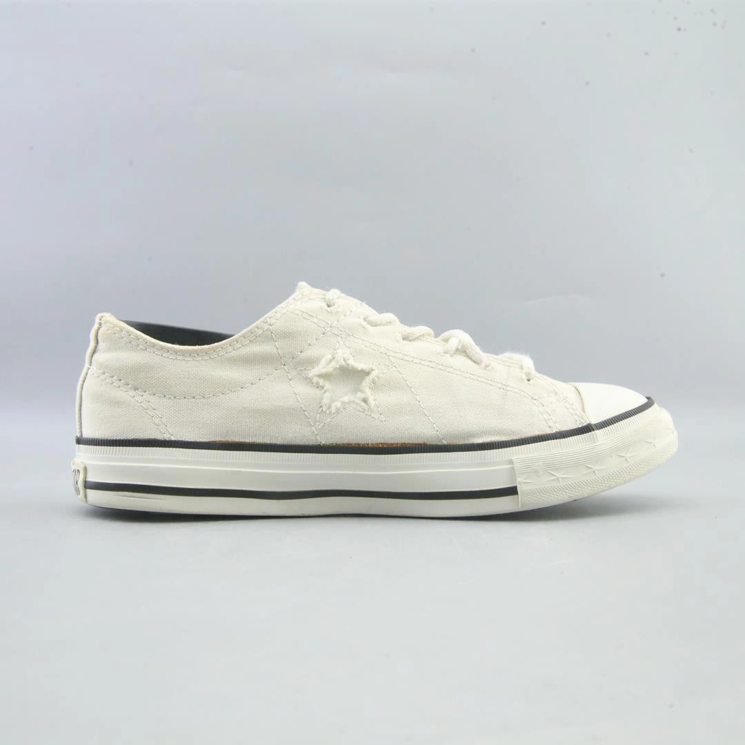 CONVERSE ONE STAR vintage Converse footwear looks