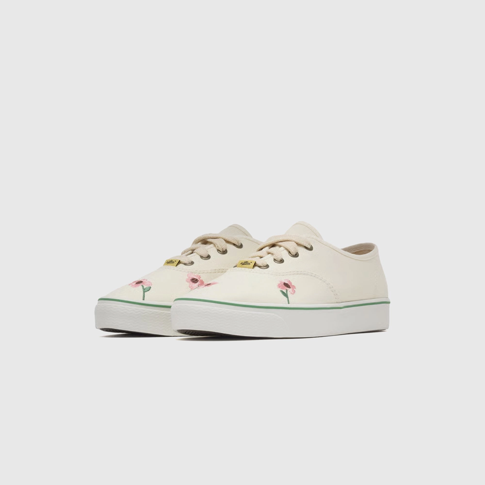 Converse x Tyler The Creator NAUT-1 - Cannoli Cream / Stone Green Heritage style lace-ups