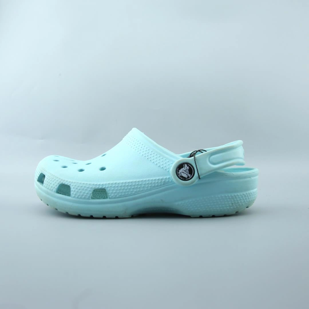 CROCS . Crocs casual shoe styles