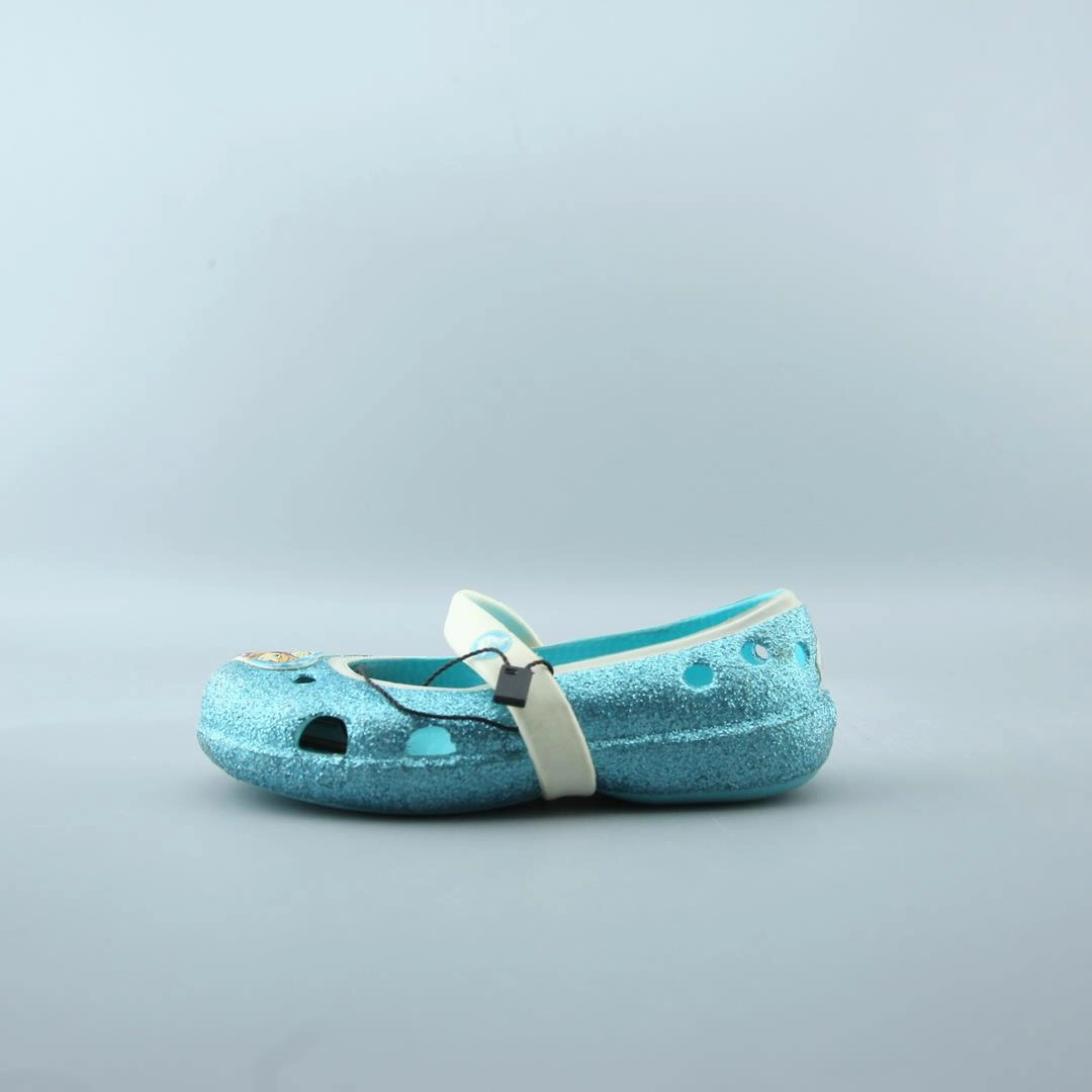 CROCS . Crocs casual shoe styles
