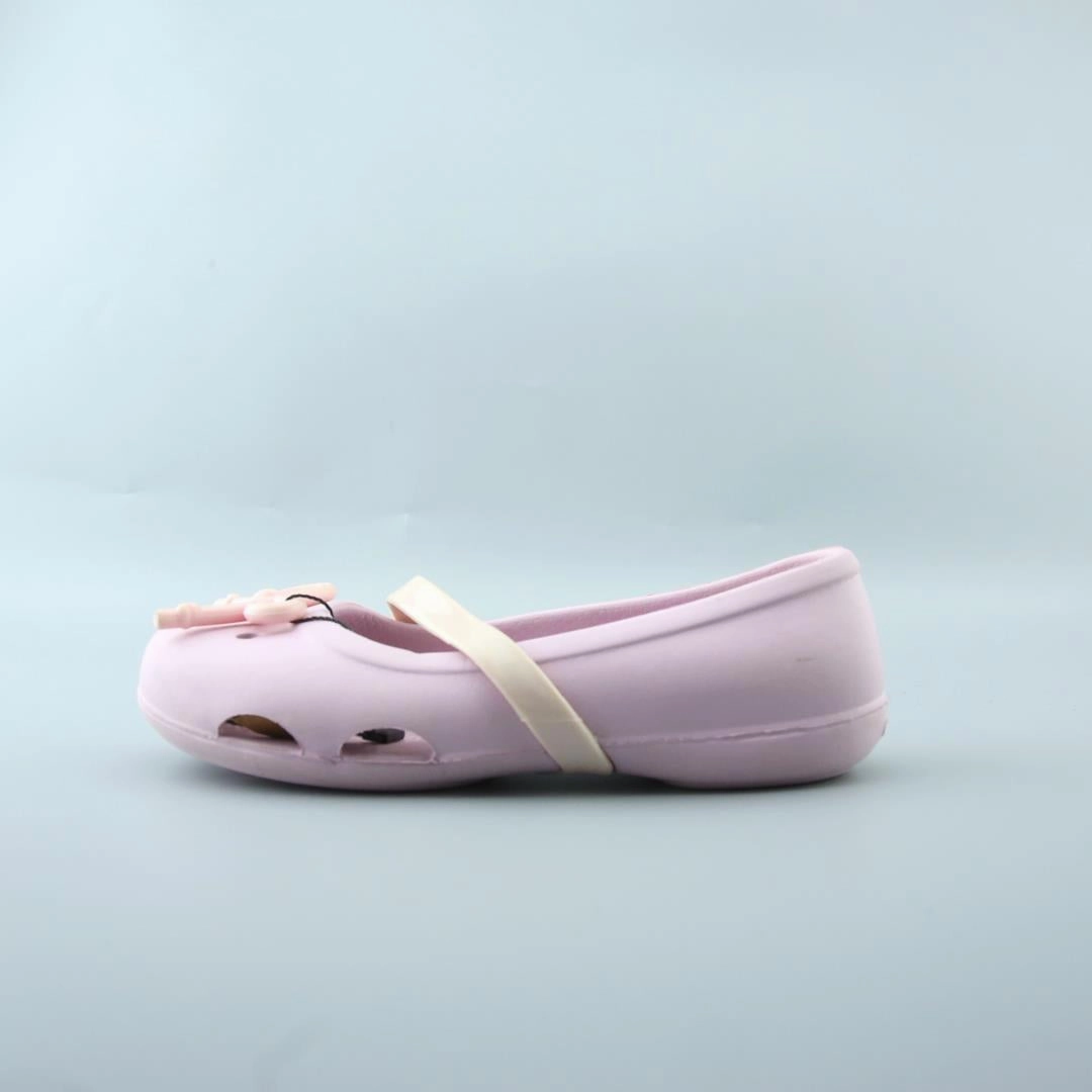 CROCS . Crocs casual shoe styles