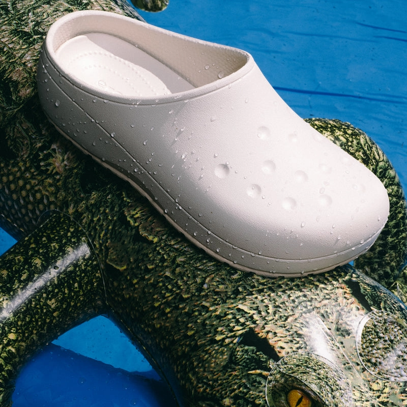 Crocs Classic Quiet Clog - Stucco Crocs lightweight casual clogs