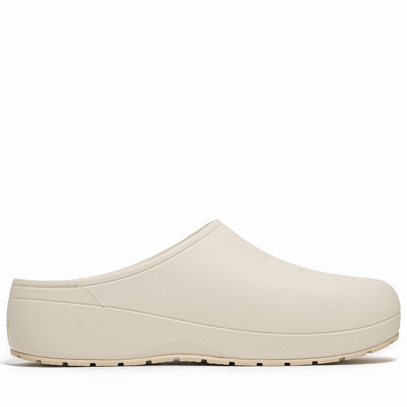 Crocs Classic Quiet Clog - Stucco Crocs lightweight casual clogs