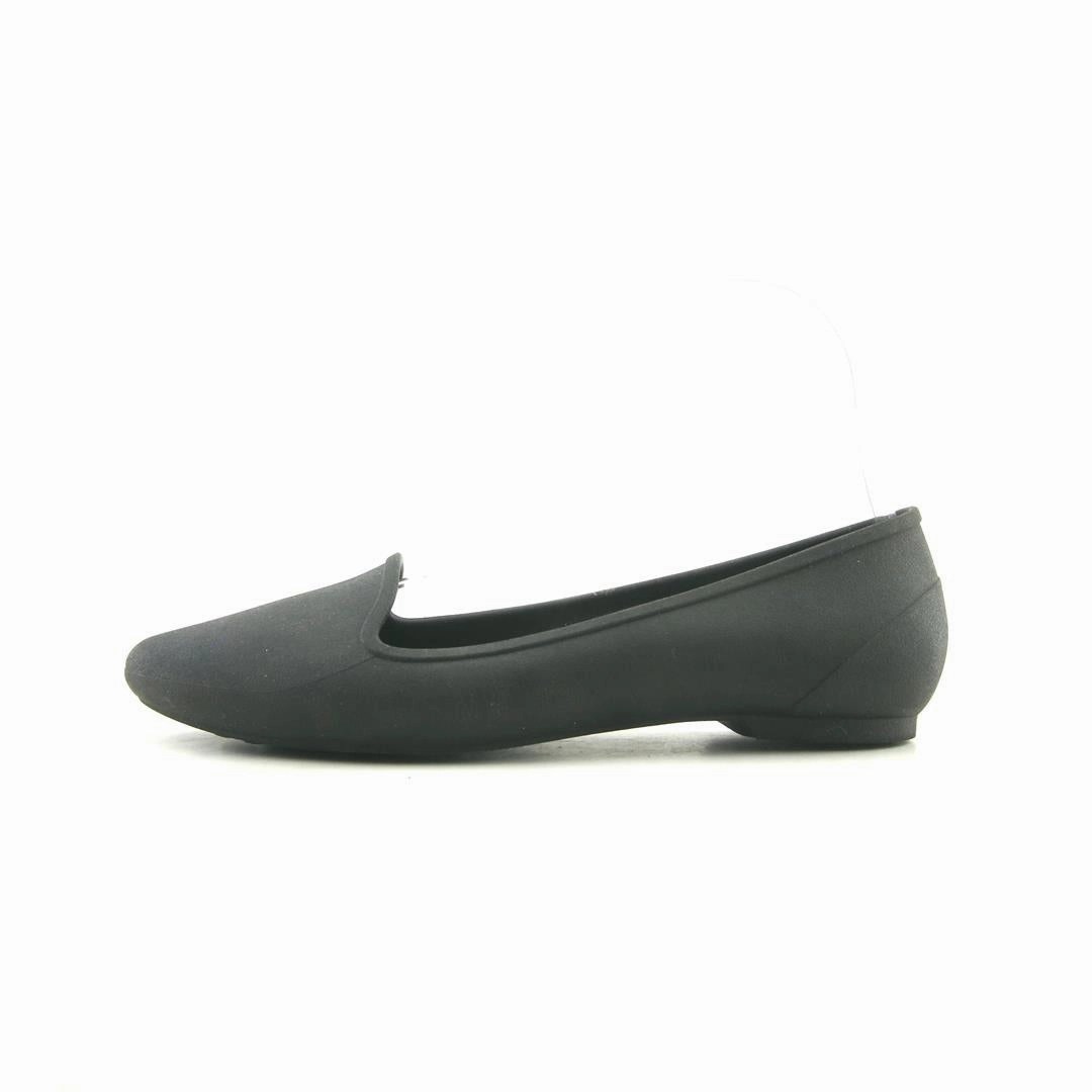 CROCS EVE ALMOND TOE BALLERINAS Crocs casual shoe styles