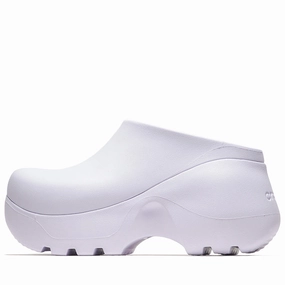 Crocs Hydra Clog - Frosted Grape Crocs lightweight clogs for casual comfort