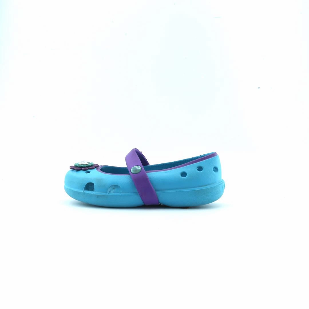 CROCS KEELEY PETAL CHARM Crocs casual shoe styles
