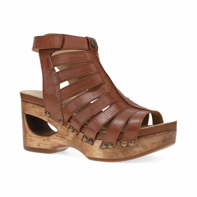 DANSKO ADIE Dansko supportive footwear designs