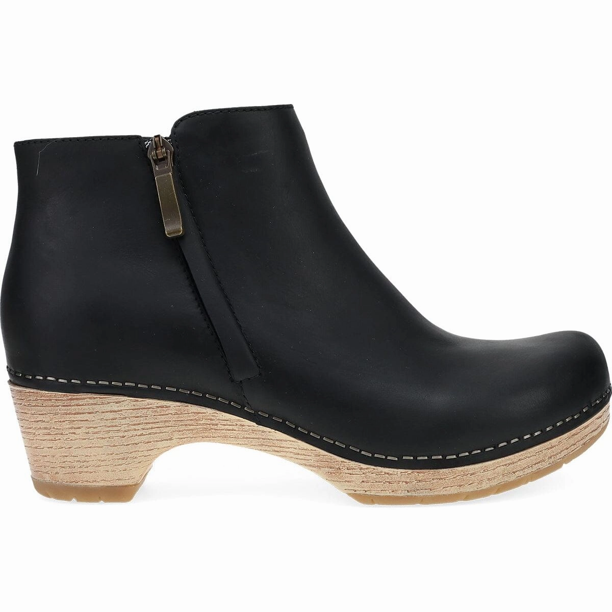DANSKO LIZANNE - FINAL SALE! Dansko shoe design close-ups