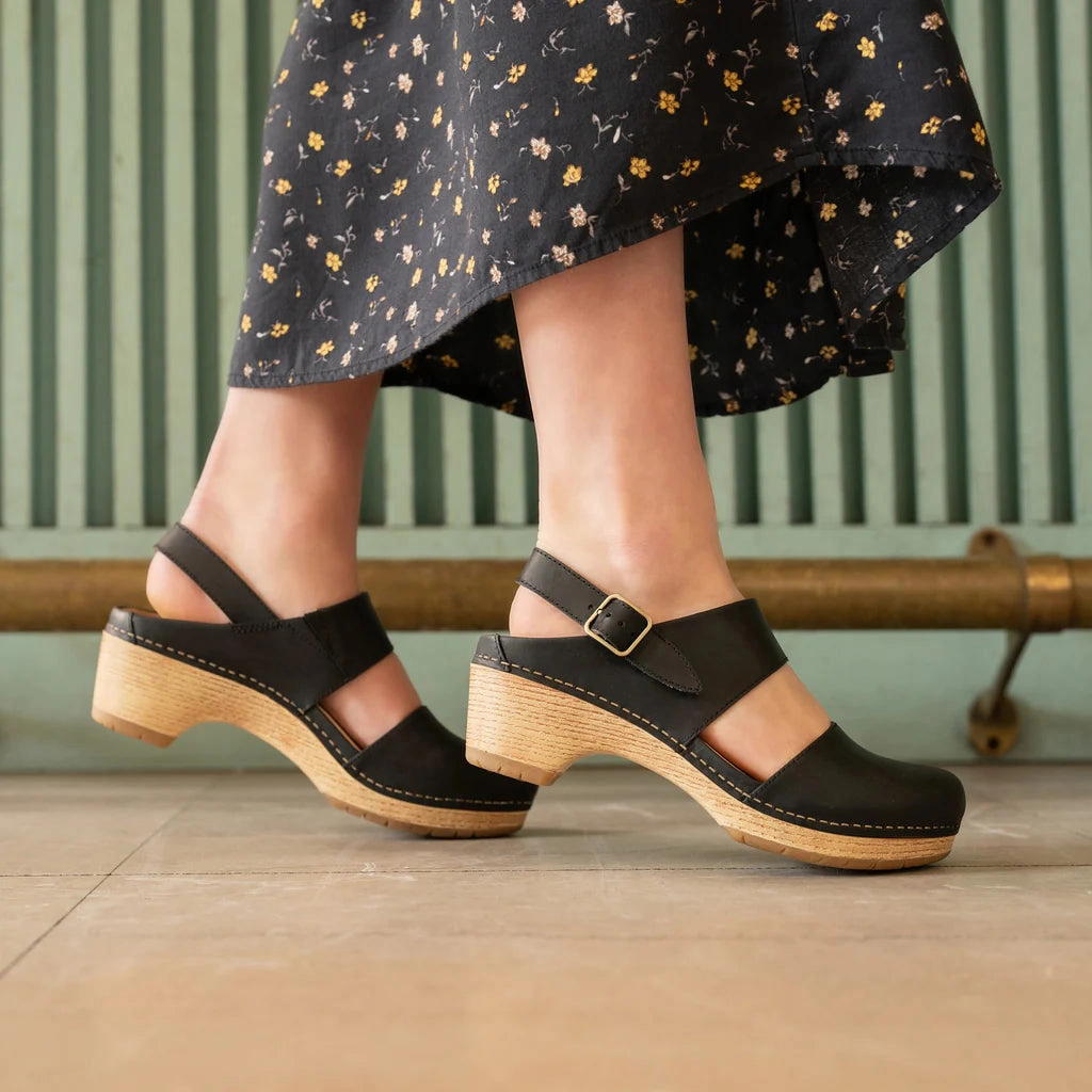 DANSKO LUCIA Dansko shoe design close-ups
