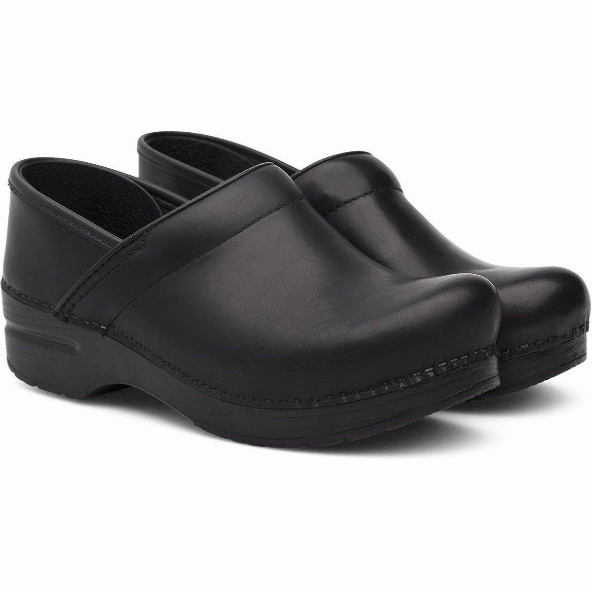 DANSKO PROFESSIONAL BLACK CABRIO UNISEX Dansko shoe design close-ups