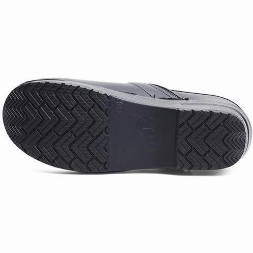 DANSKO PROFESSIONAL WOMEN'S BLACK BOX Dansko shoe design close-ups