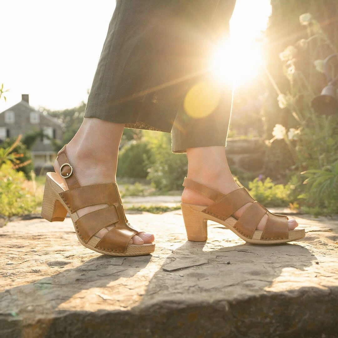 DANSKO TATIANA - FINAL SALE! Dansko shoe design close-ups