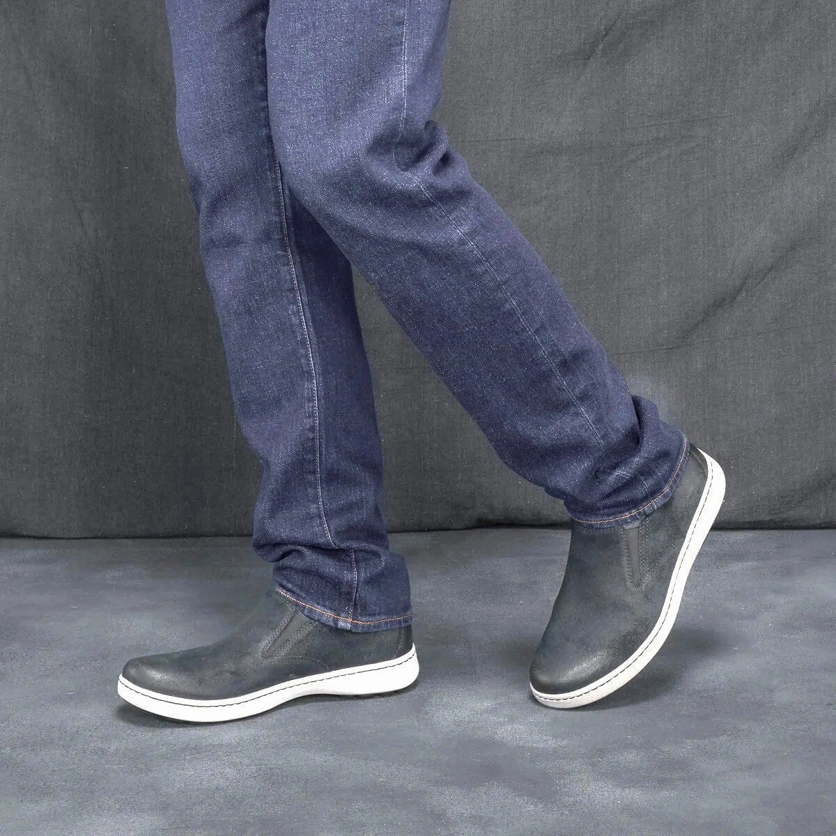 DANSKO TRENT MEN'S Dansko shoe design close-ups