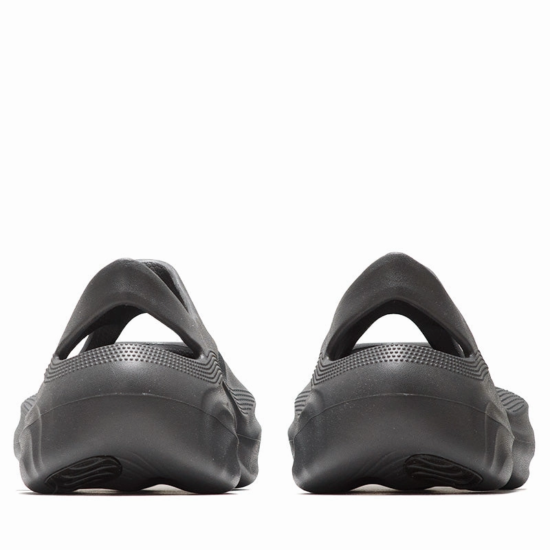 Dingyun Zhang x Crocs Diffuser - Black Sand Crocs lightweight casual clogs