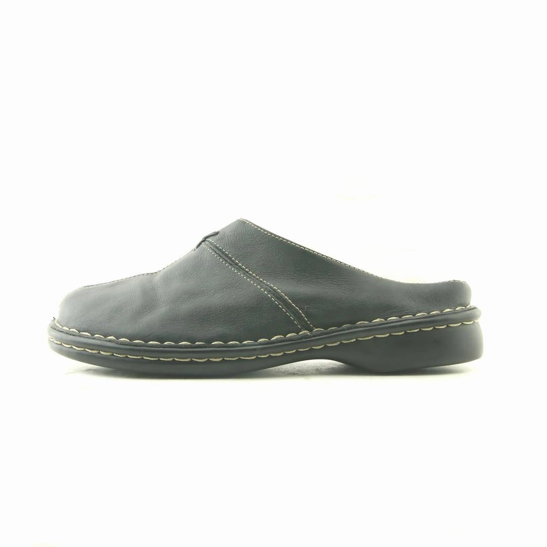 DOCKERS . Danner rugged hiking boots